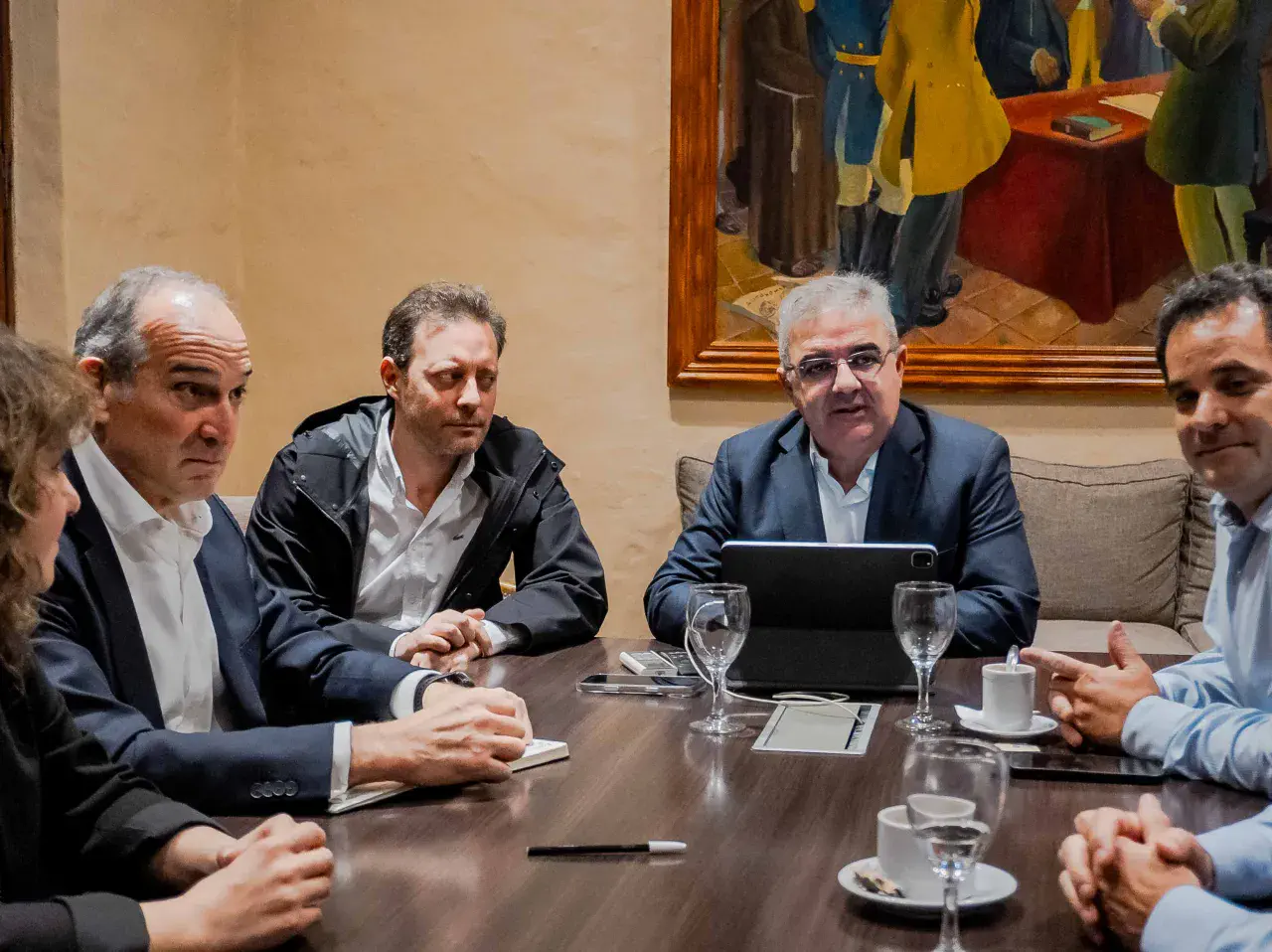 El Gobernador recibió a ejecutivos de Glencore tras el anuncio de reactivación de Alumbrera